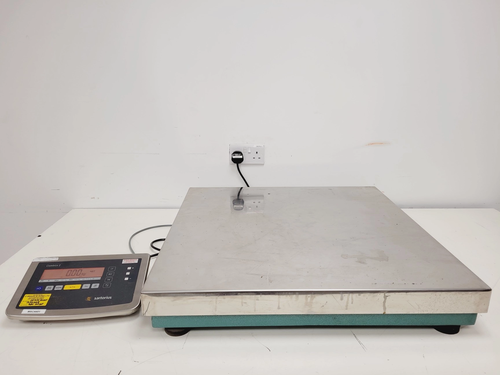 Sartorius Combics 2 Platform Scales Lab