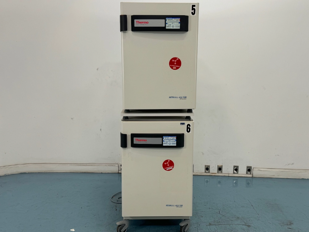 Thermo HERAcell Vios 160i Double Stack CO2 Incubator