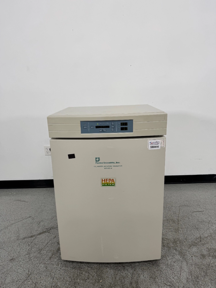 Forma Scientific Series II Co2 Water-Jacketed Incubator