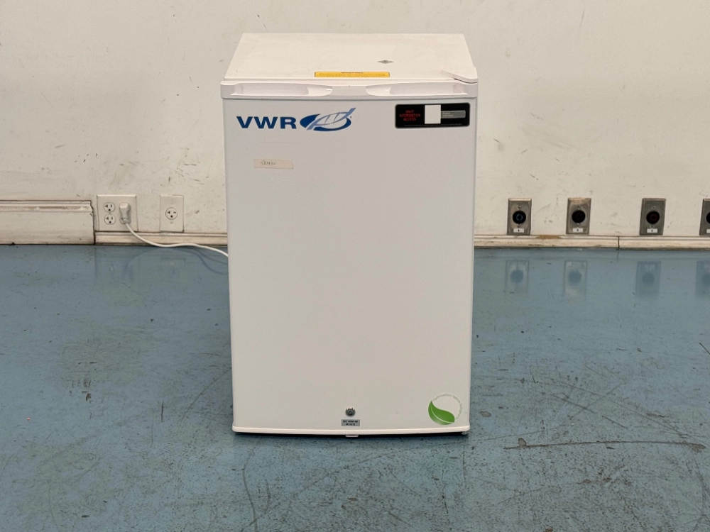 VWR Undercounter Refrigerator