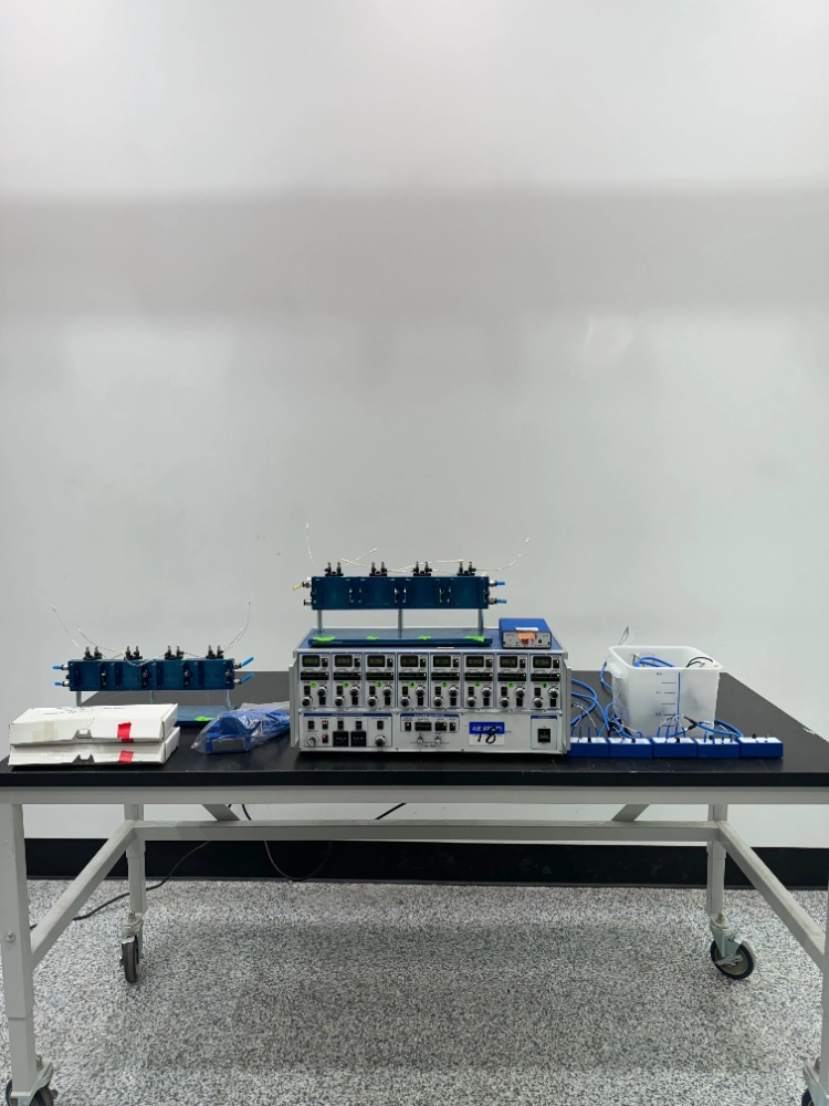 Physiologic Instruments VCC MC8 Multichannel Voltage Current Clamp