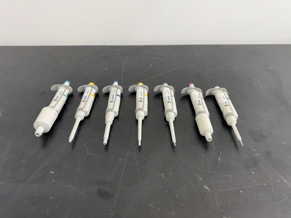 Eppendorf Research Plus Single Channel Pipettes - Quantity 7