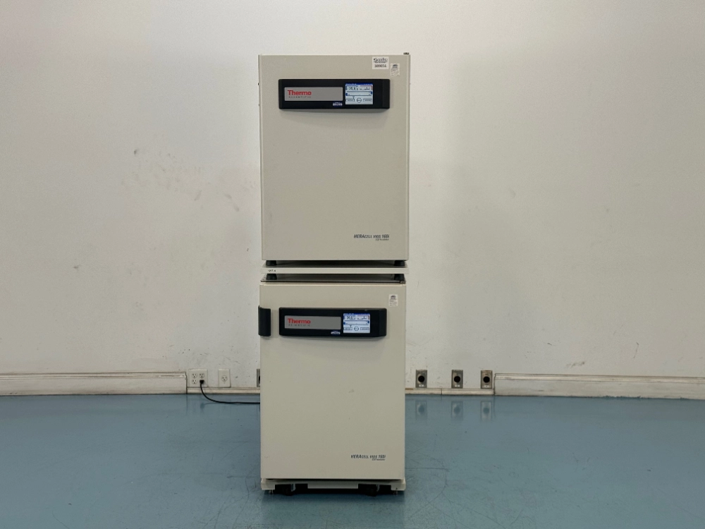 Thermo HERAcell Vios 160i Double Stack CO2 Incubator