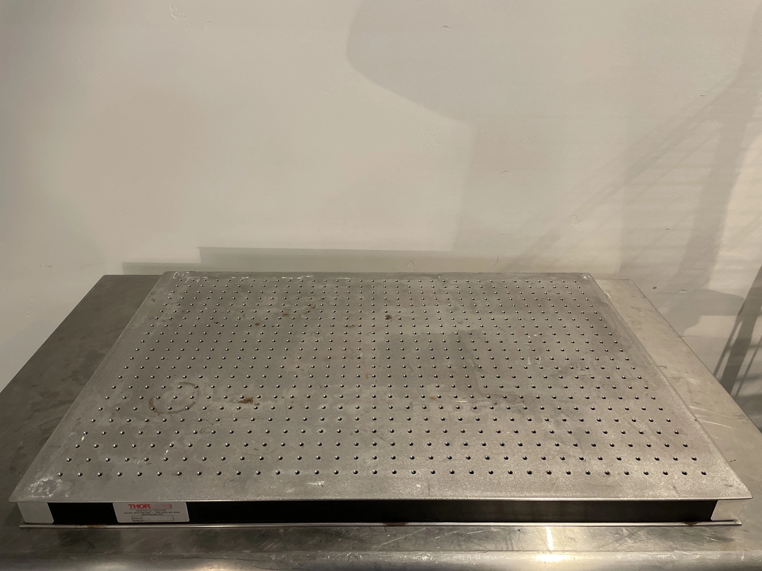Thorlabs 590250-2436-31 2'x3' Breadboard M6 - Fair Condition