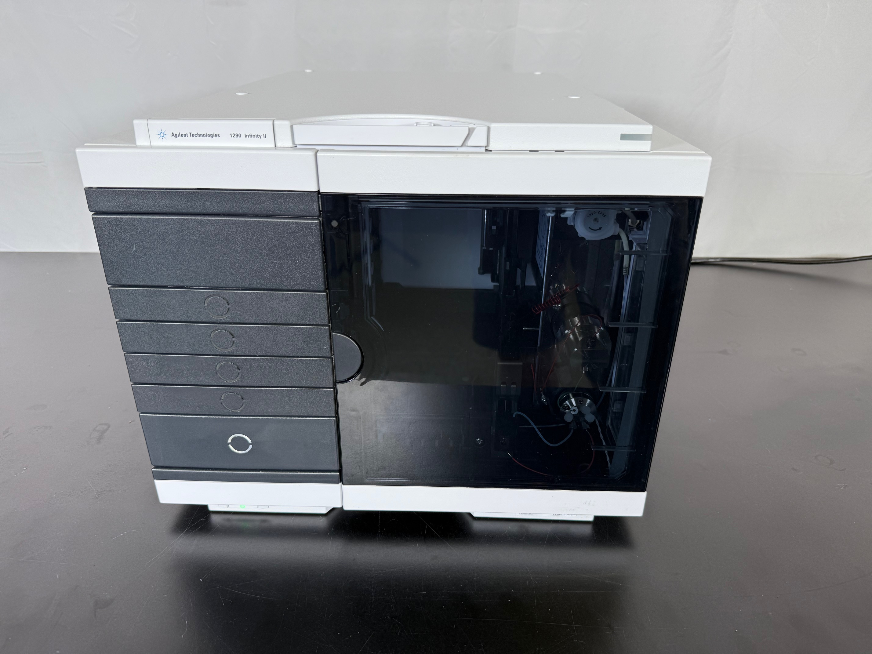 Agilent 1290 Infinity II Multisampler G7167B HPLC with 5 x Drawers, Tested