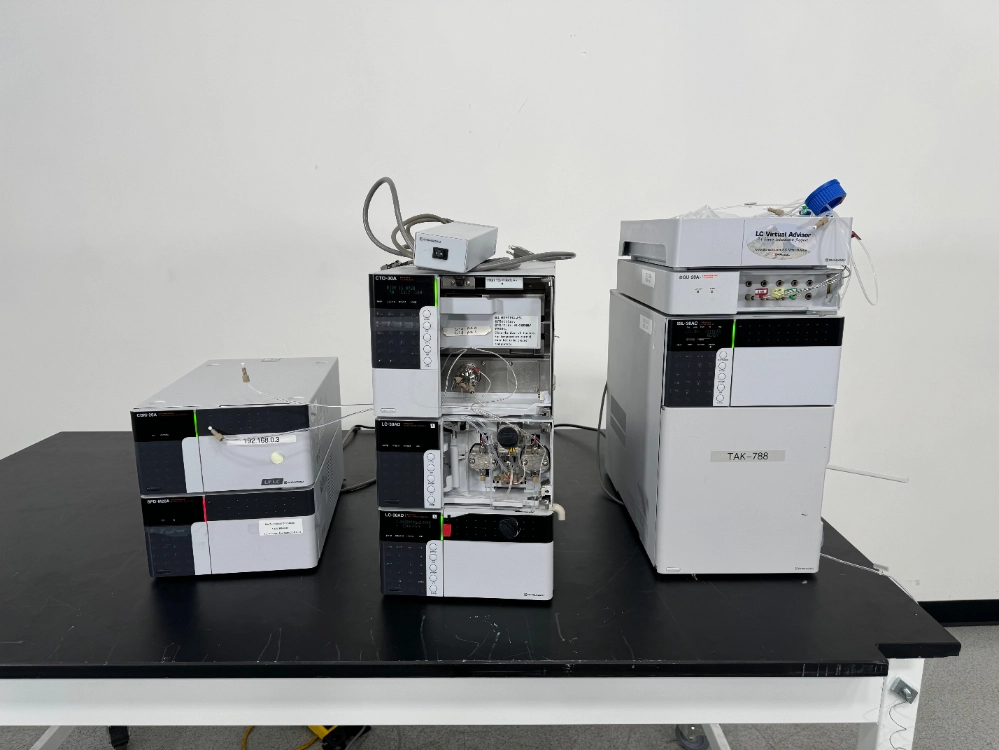 Shimadzu Prominence UHPLC System