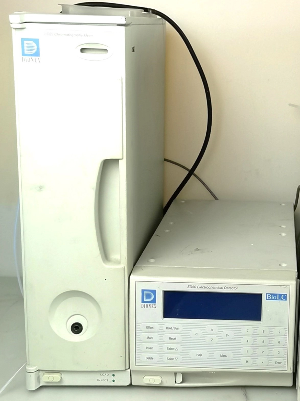 Dionex ED50 Electrochemical Detector with LC25 Chromatography Oven