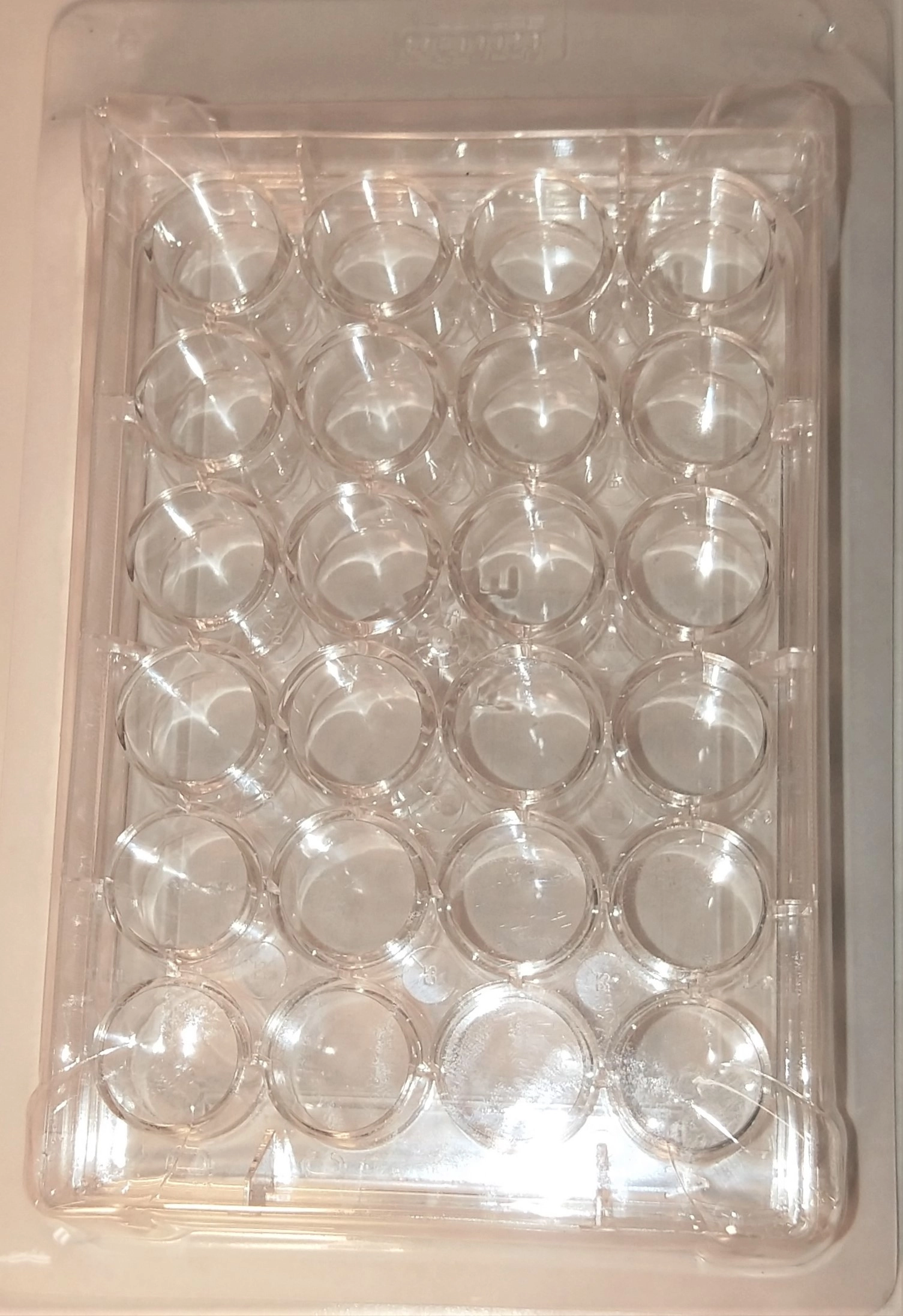 Corning Costar 3524 Flat-Bottom Cell Culture Microplate Trays with Lid (Box of 55)