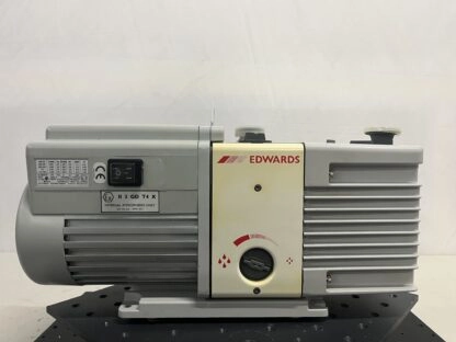 Edwards RV8 Vacuum Pump