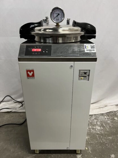 Yamato Autoclave SK300C