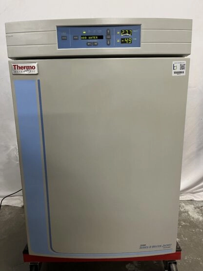 Thermo Fisher 3110 CO2 Incubator