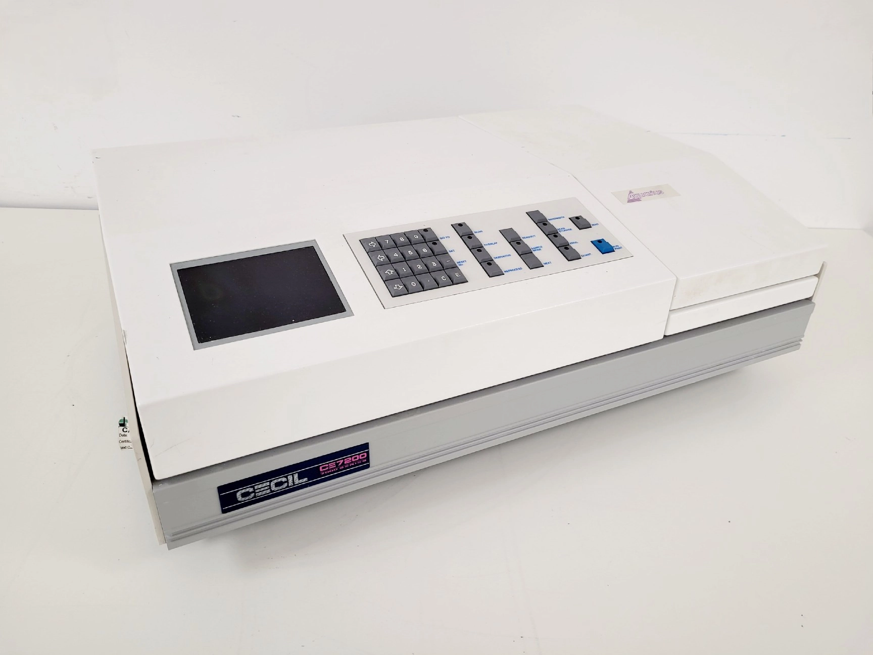 Cecil CE 7200 Spectrometer Lab