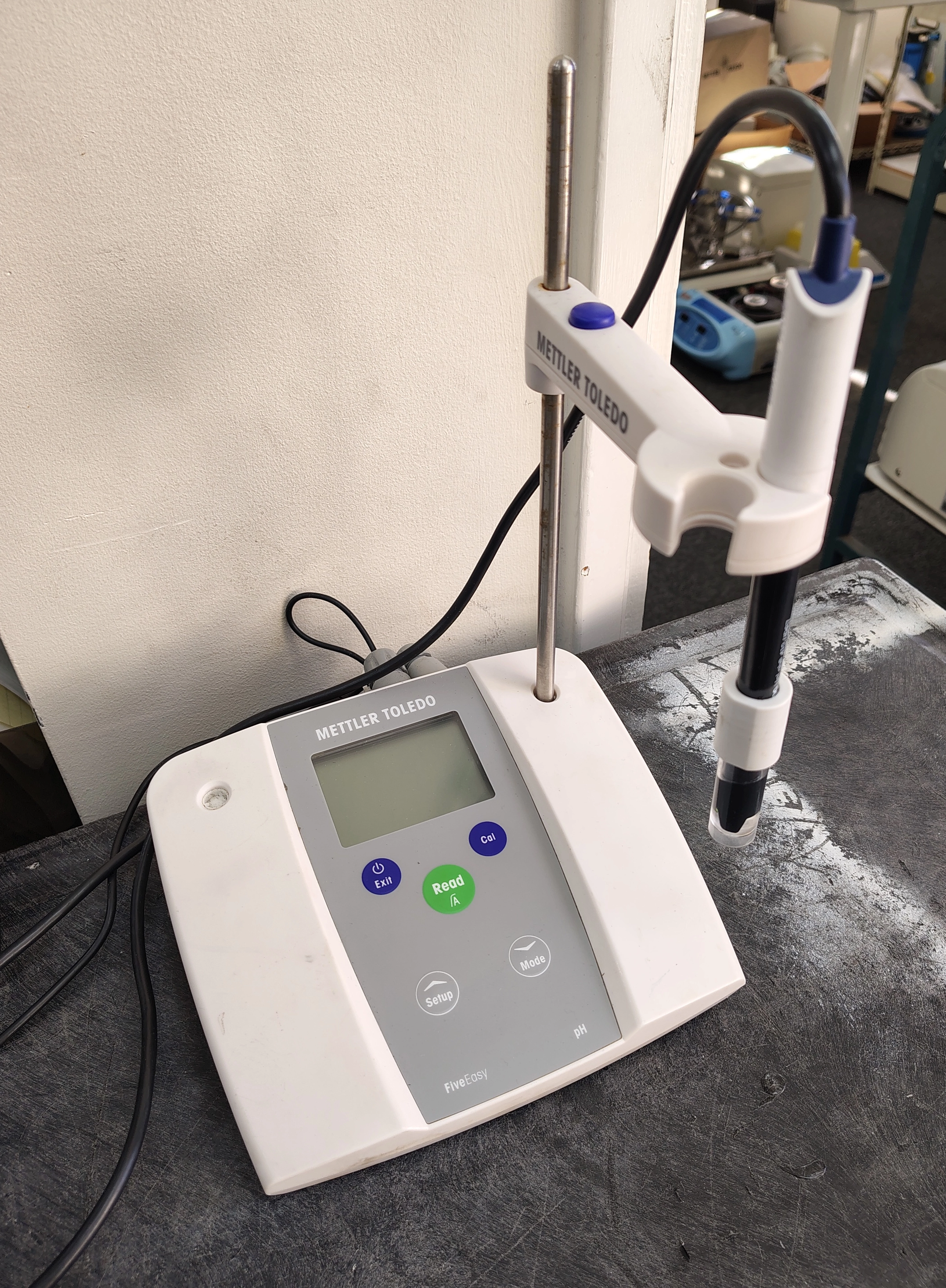 Mettler Toledo FE20 Five Easy Benchtop pH Meter