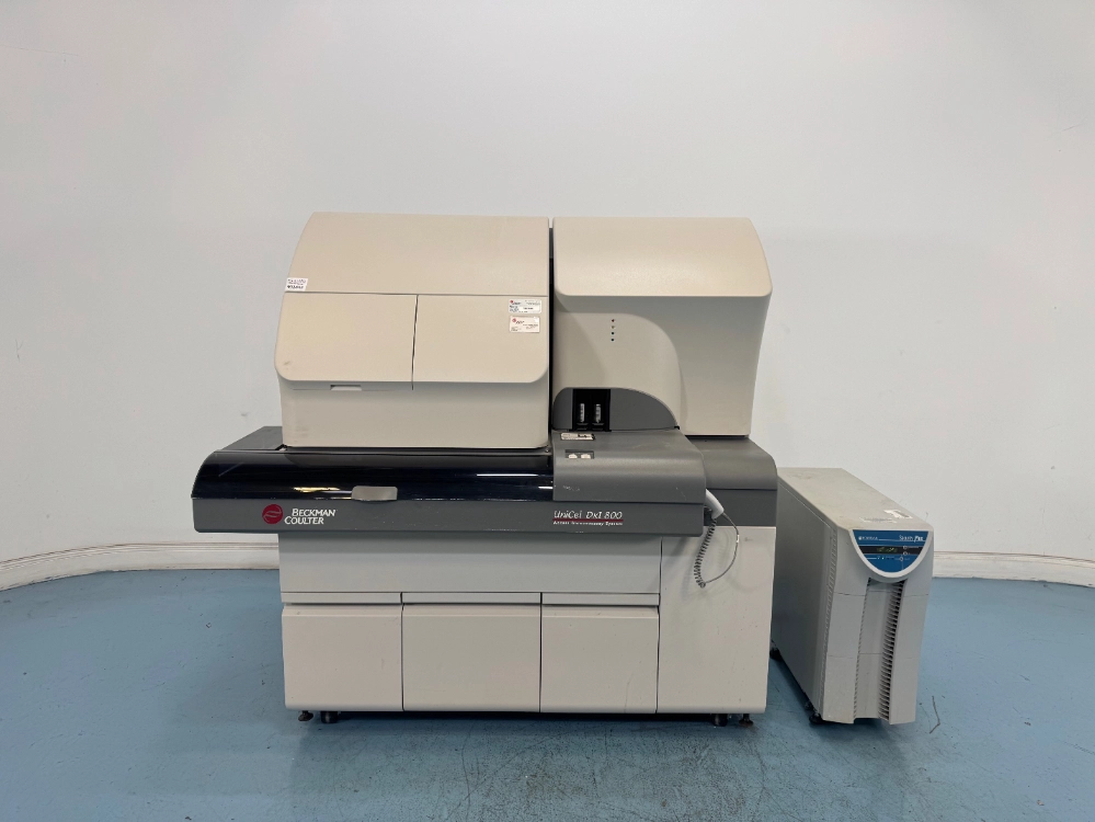 Beckman Coulter UniCel DxI 800 Access Immunoassay System