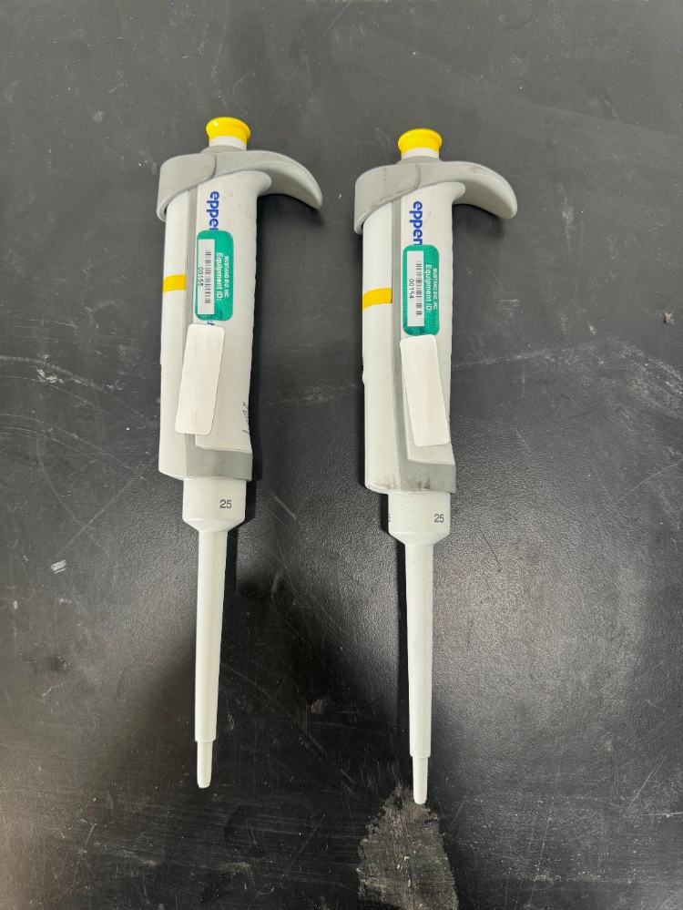 Eppendorf Research Plus 25ul Single Channel Pipettes - Quantity 2