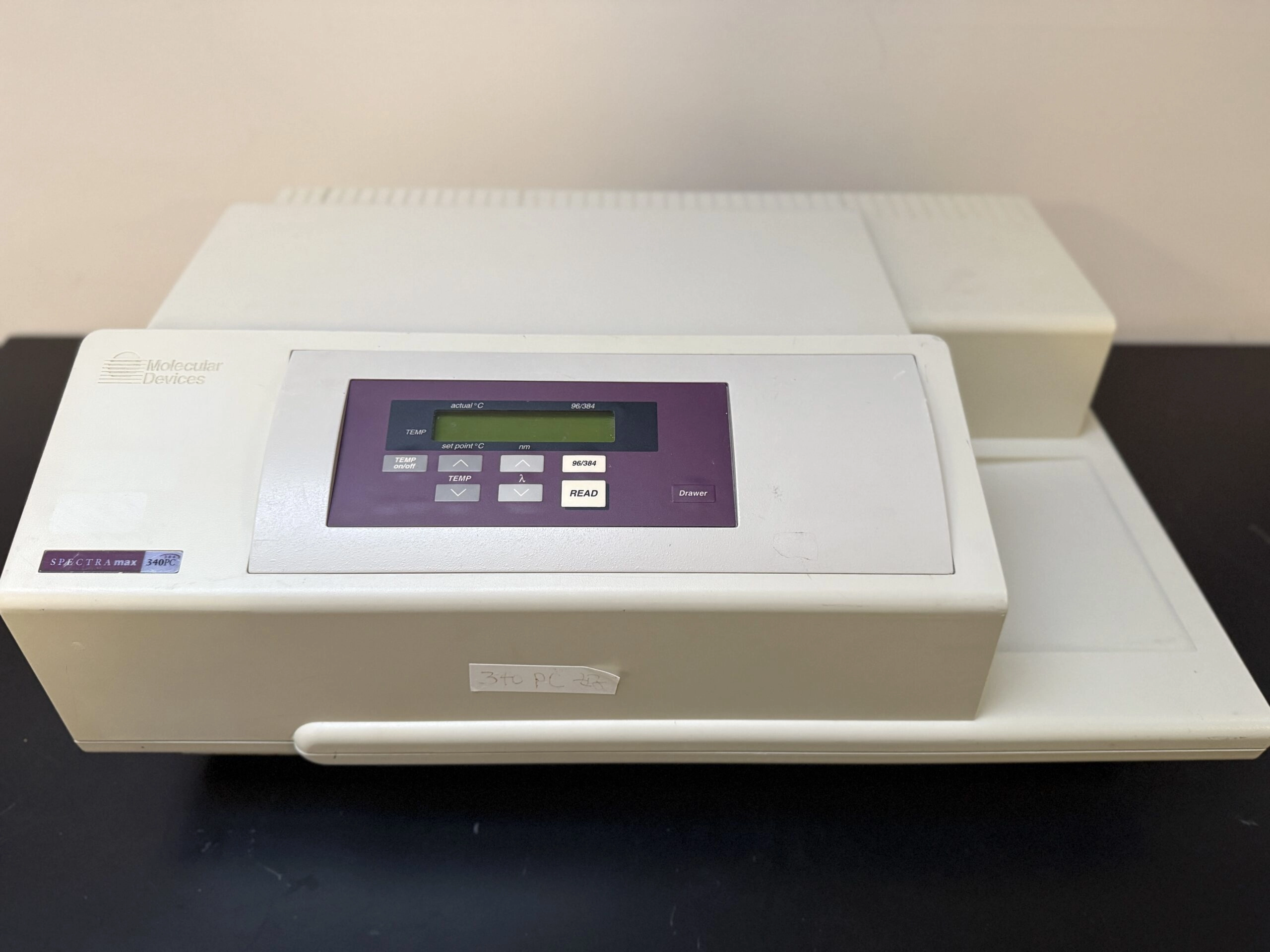 Molecular Devices SpectraMax 340PC Microplate Reader