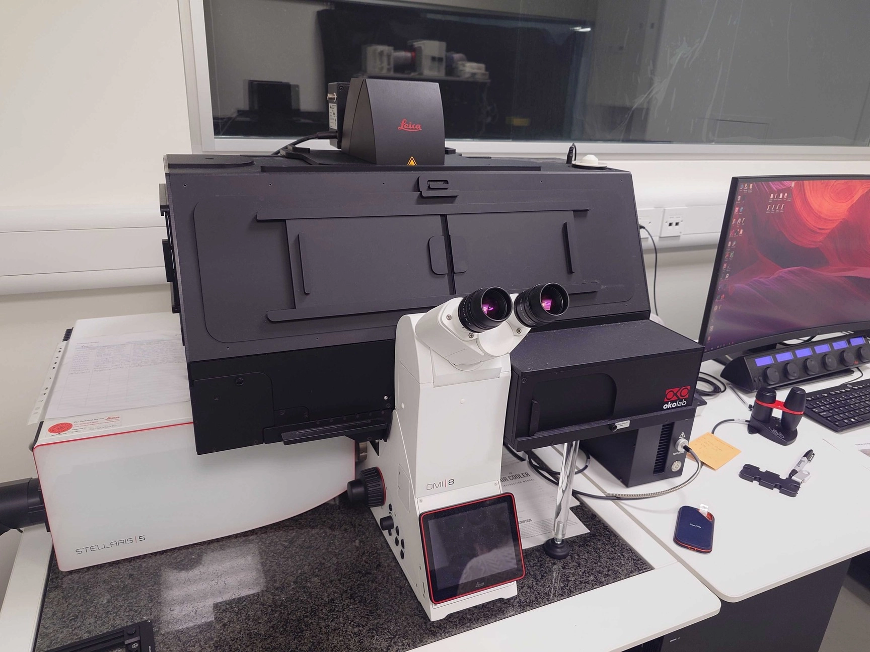 Leica STELLARIS 5 DMi8 Automated Confocal Microscope System Lab