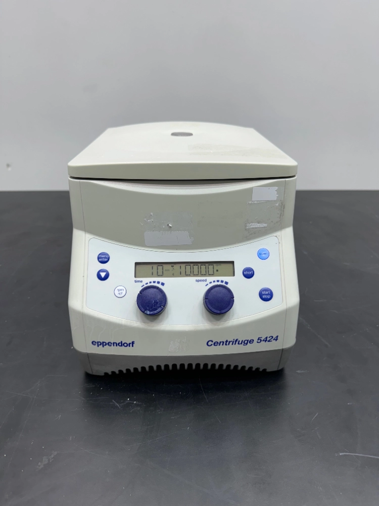 Eppendorf 5424 Centrifuge