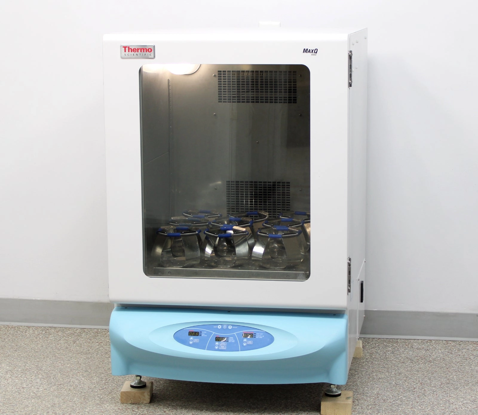 Thermo Scientific MaxQ 6000 Refrigerated Incubator Shaker SHKE6000-7 4353