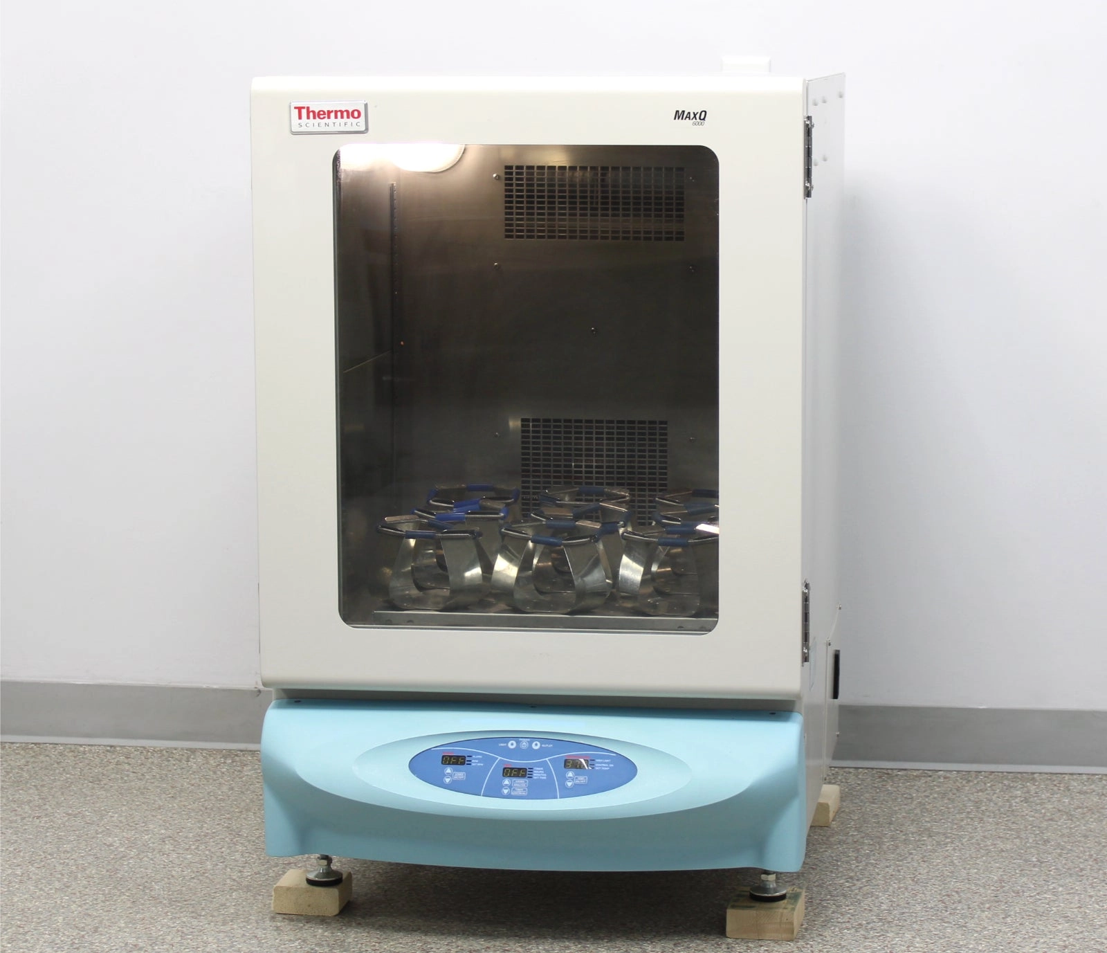 Thermo Scientific MaxQ 6000 Refrigerated Incubator Shaker 4353 SHKE6000-7