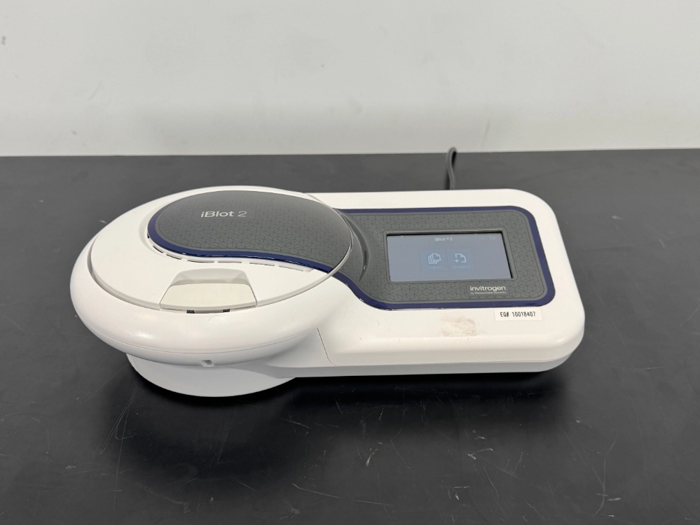 Invitrogen iBlot2 Gel Transfer Device