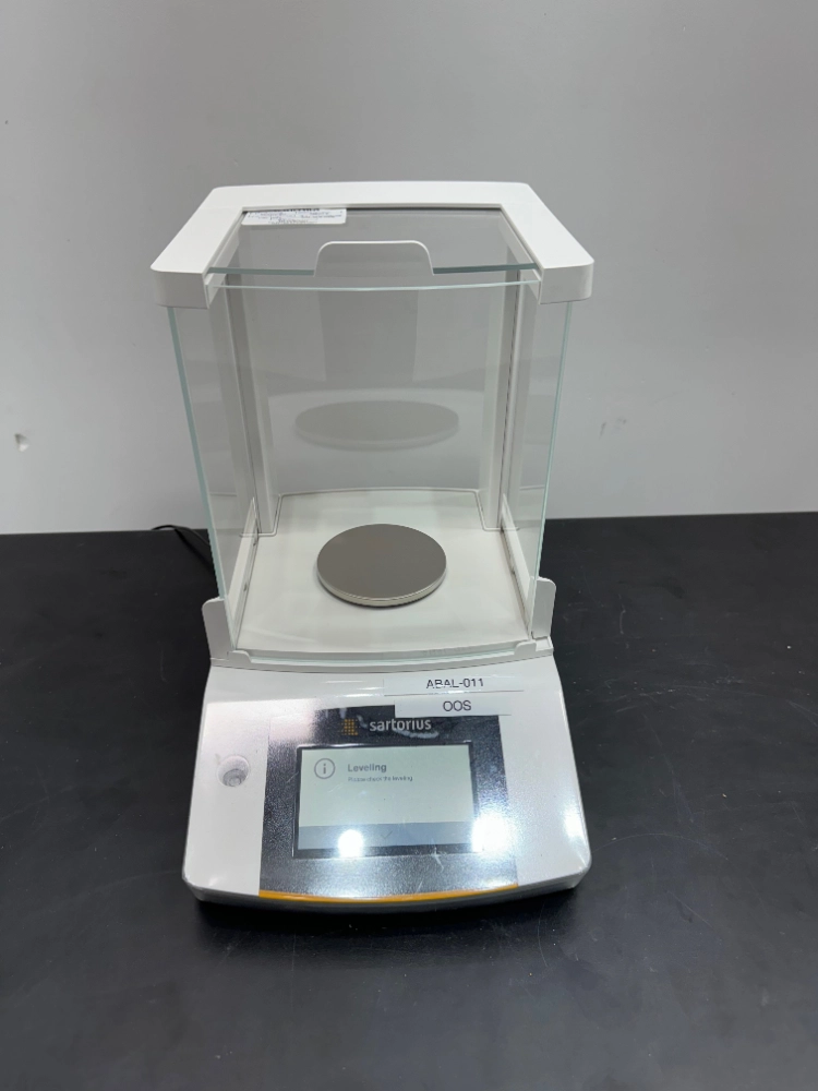 Sartorius Practum Analytical Balance