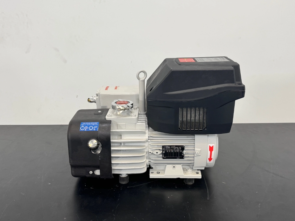 Leybold Sogevac Vacuum Pump