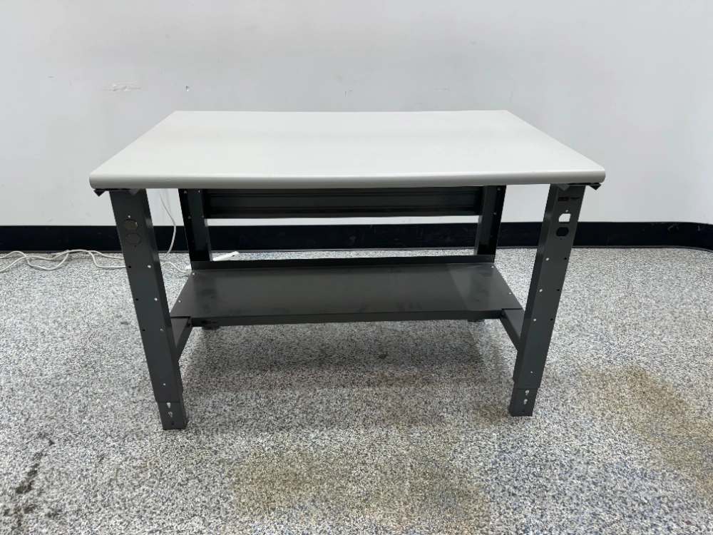 Uline 4' Packing Table