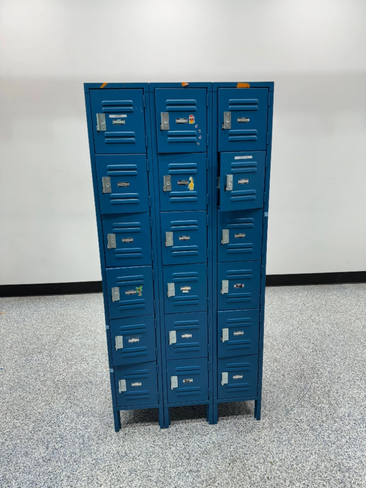 Global Industrial Lockers