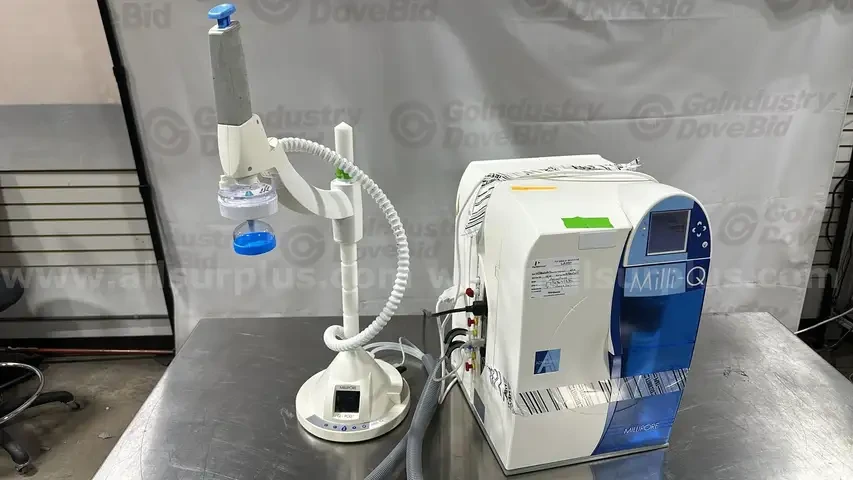 Millipore Milli-Q Advantage A10 Water Purification System with Q-POD Dispenser.