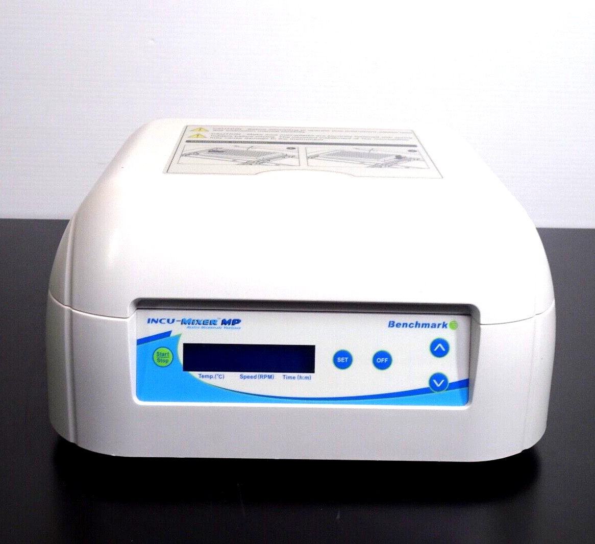 Benchmark INCU-Mixer MP Heated MicroPlate Vortexer