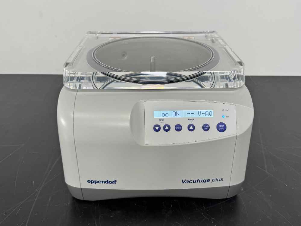 Eppendorf Vacufuge Plus Concentrator