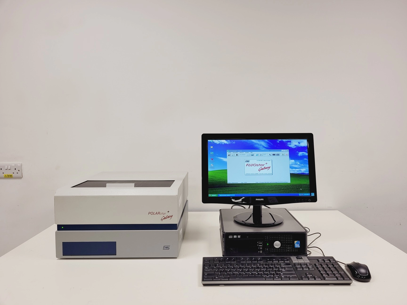 BMG POLARstar Galaxy Microplate Reader with PC &amp; Software Lab