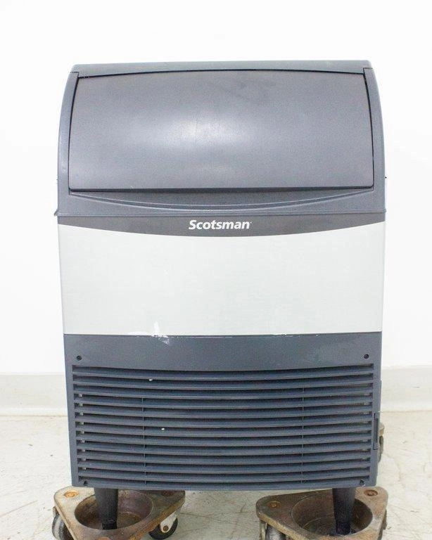 Scotsman UF424A-1 Ice Maker with Bin, Flake-Style - 3374794