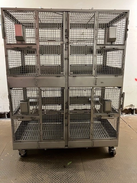 4 Cage NHP Rack with Automatic Watering 6.2 sf