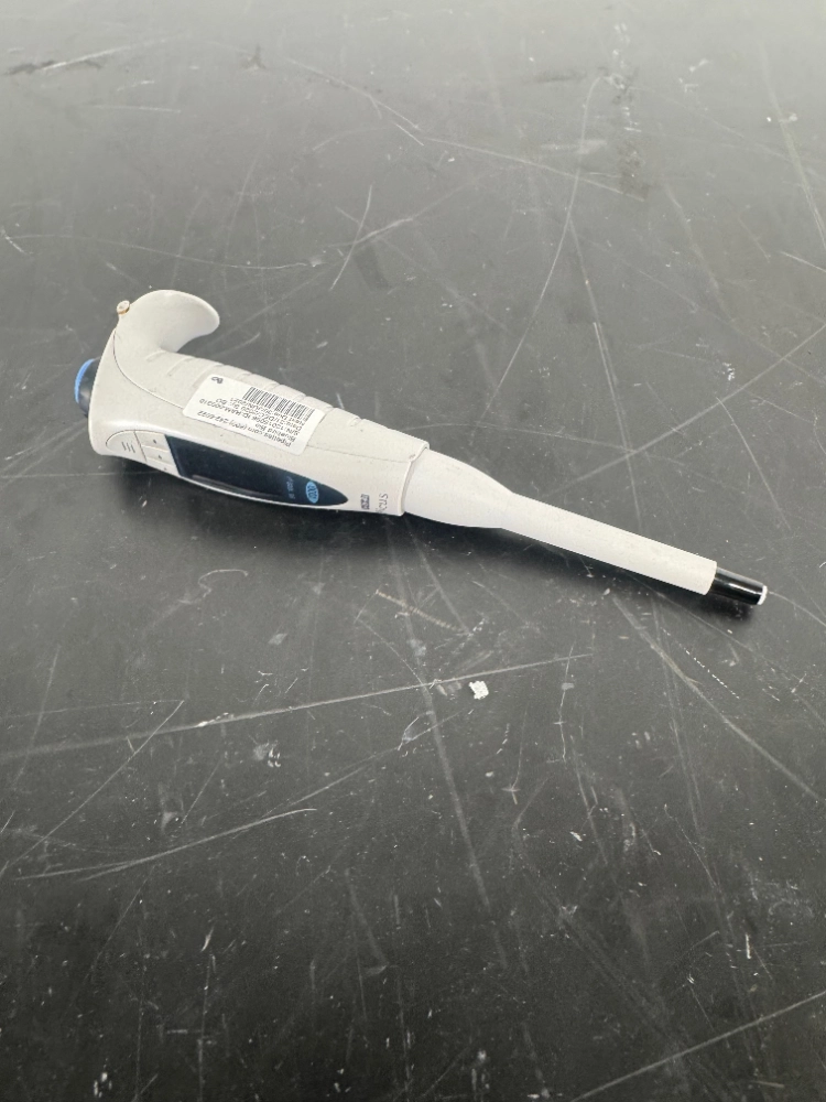 BioHit Picus 1000ul Single Channel Pipette