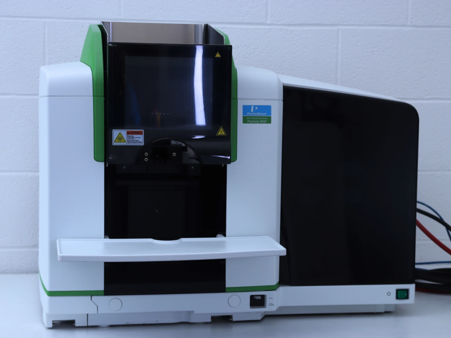 PerkinElmer PinAAcle 900F Flame Atomic Absorption Spectrometer