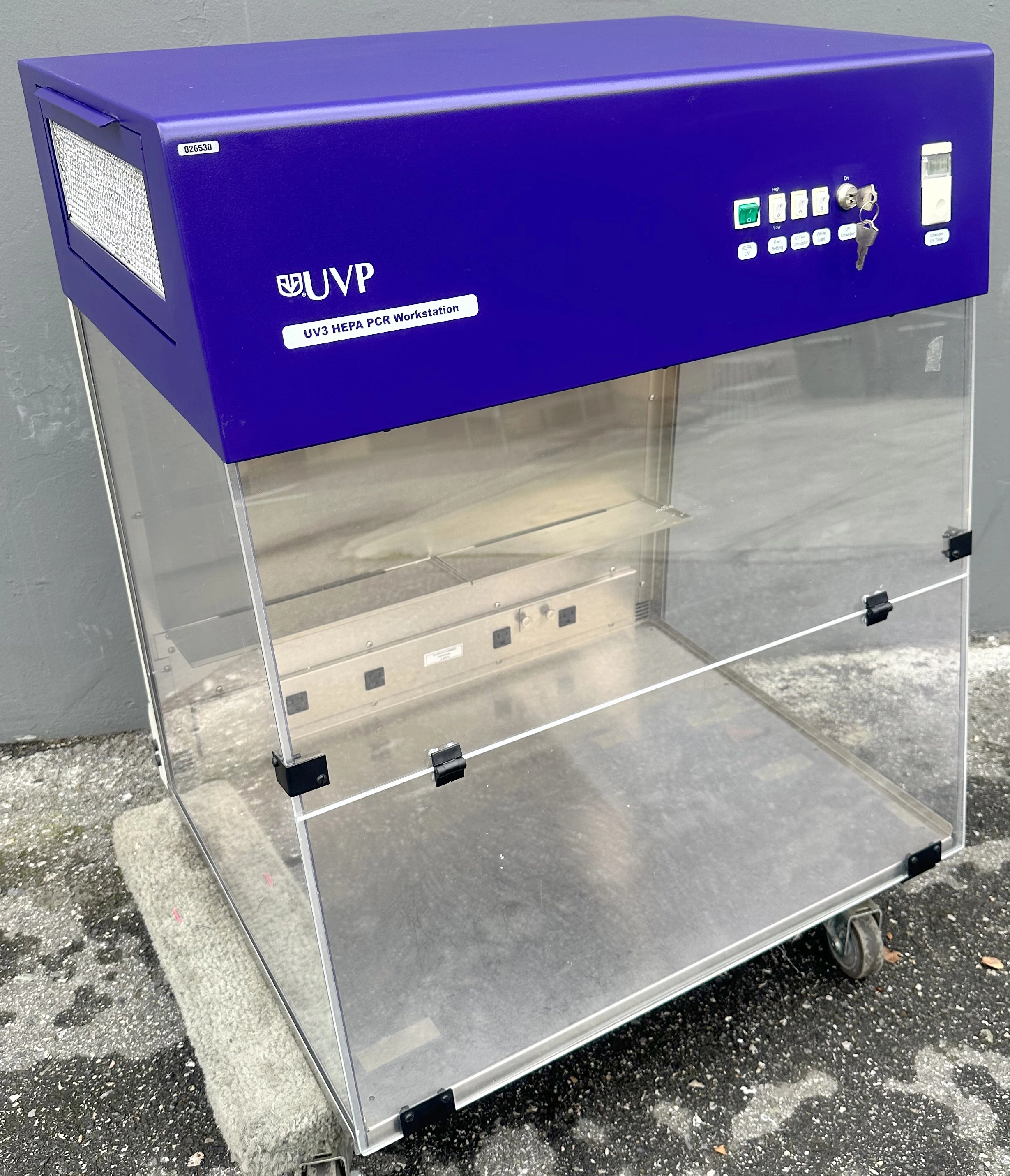 UV3 HEPA PCR Workstation