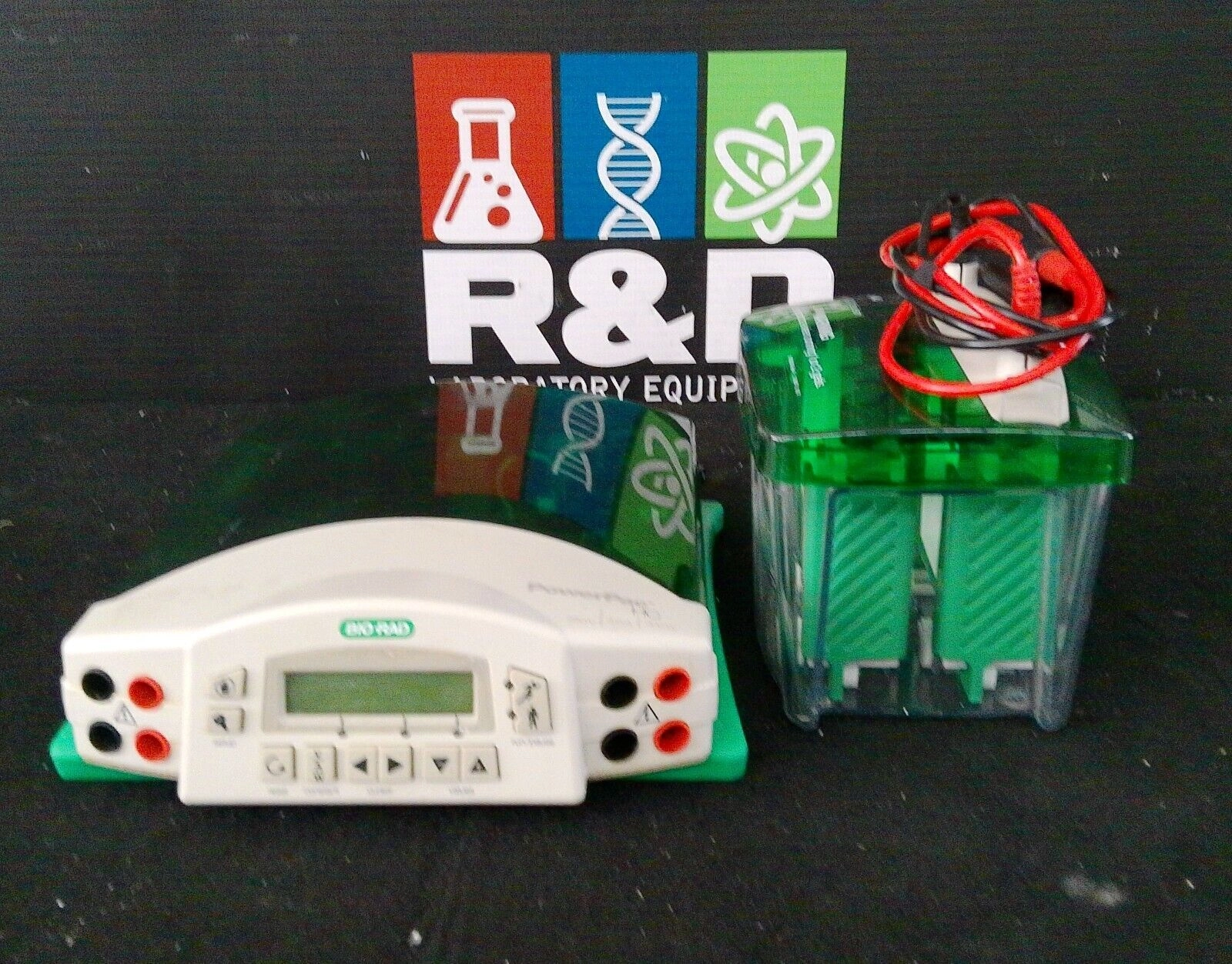 Bio-Rad PowerPac HC Electrophoresis Power Supply w/ Mini Protean Tetra Cell