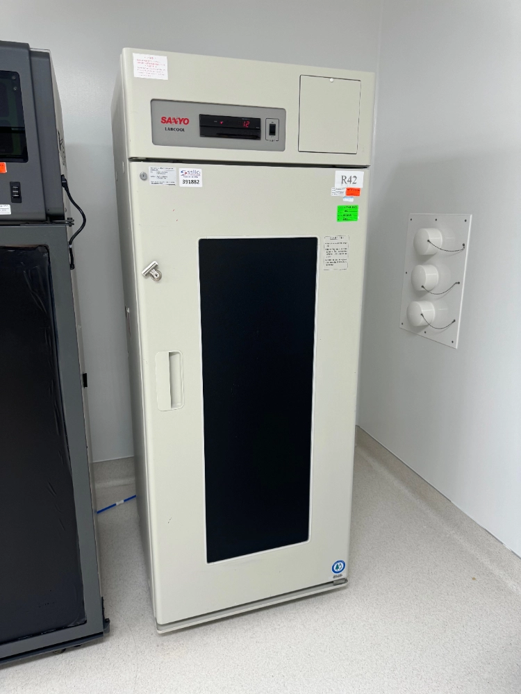 Sanyo Pharmaceutical Refrigerator