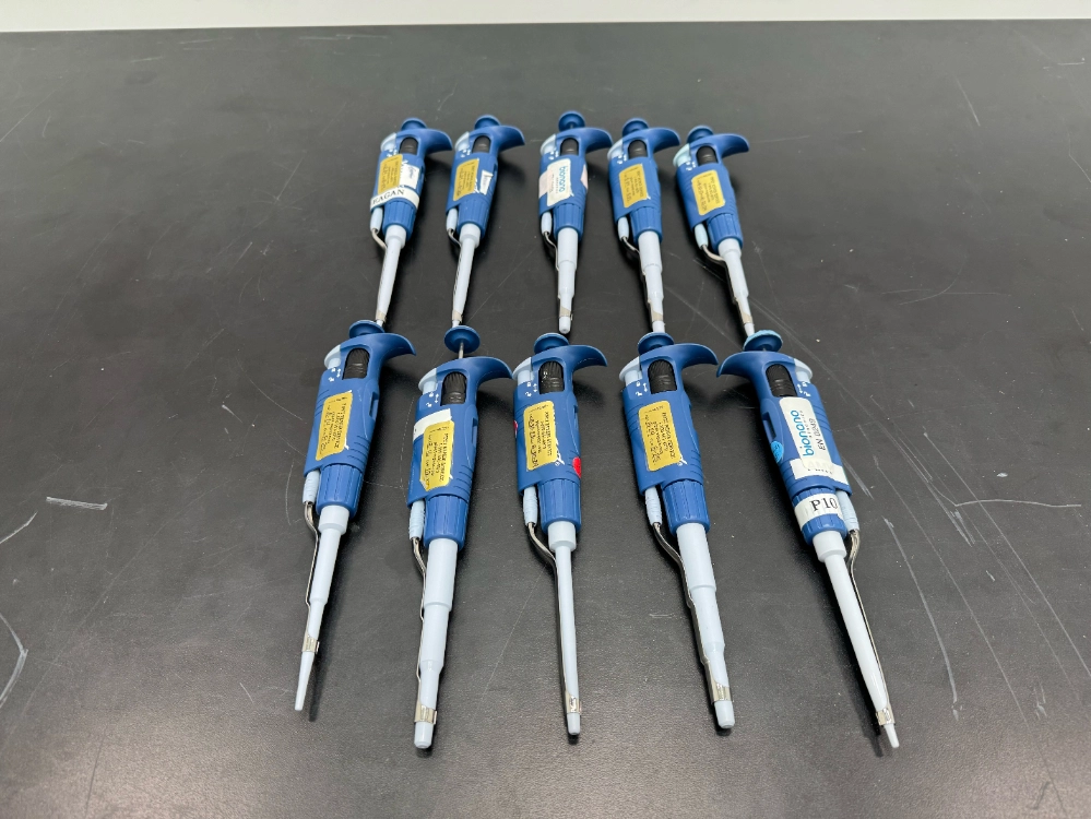 VWR Single Channel Pipettes - Quantity 10