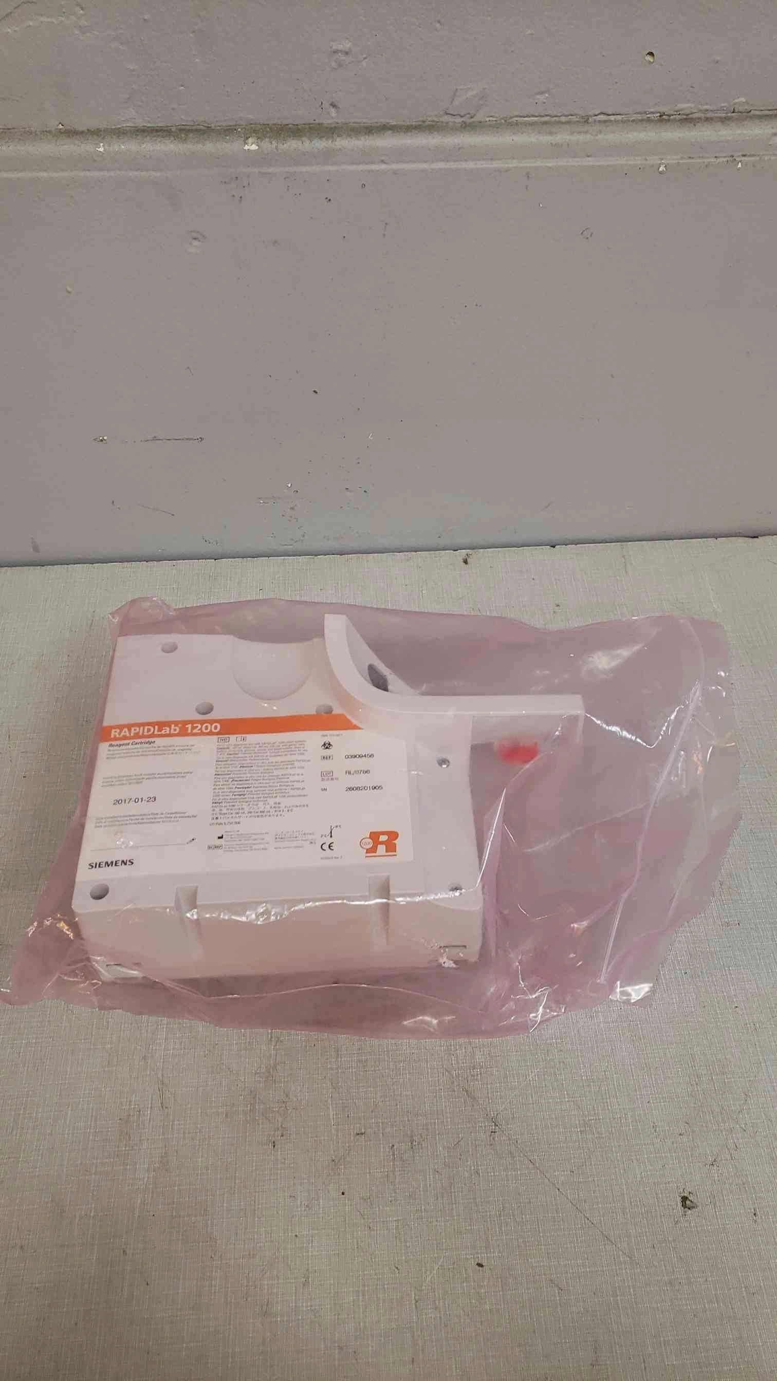 Reagent Cartridge Module SIEMENS RAPIDLab 1200 Reagent Cartridge | LabX.com