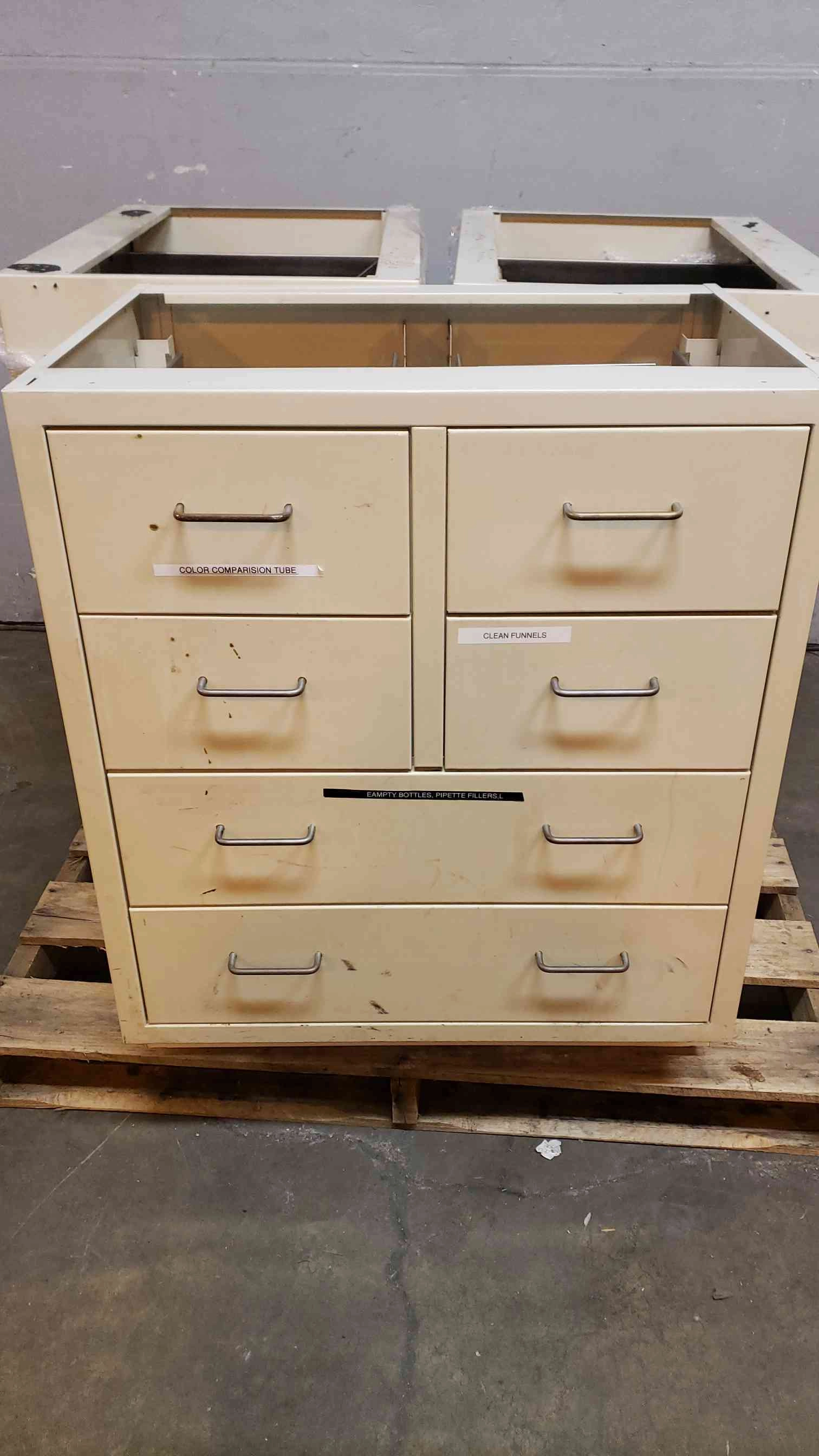 Jamestown 30" Drawer Casework (SKU: 106817)