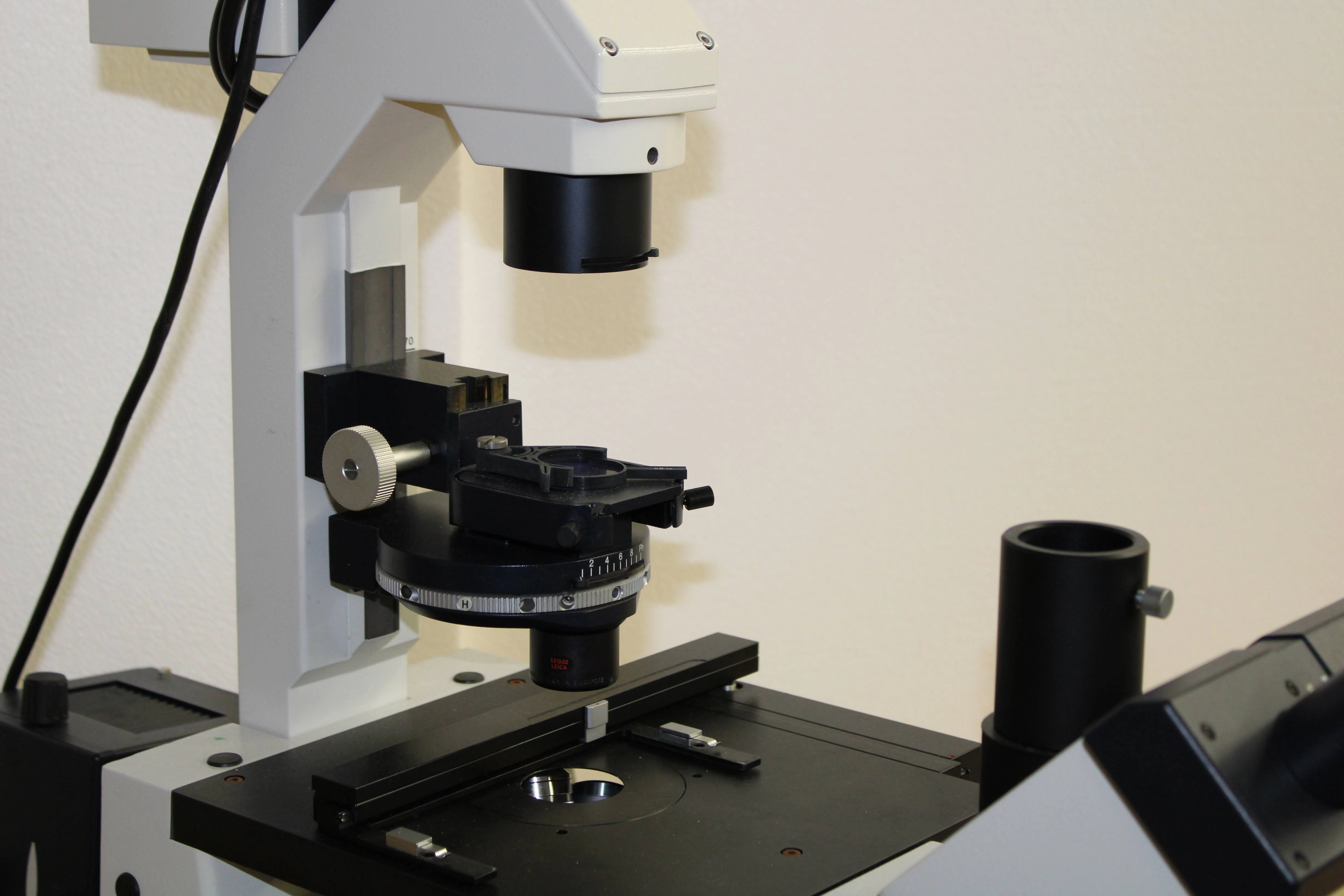 Leica DM IRB Inverted Fluorescence Trinocular   Microscope