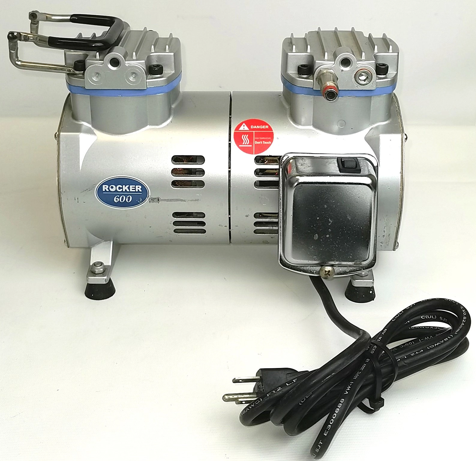 Rocker 600 Oil-Free Vacuum Pump (25.6"Hg)