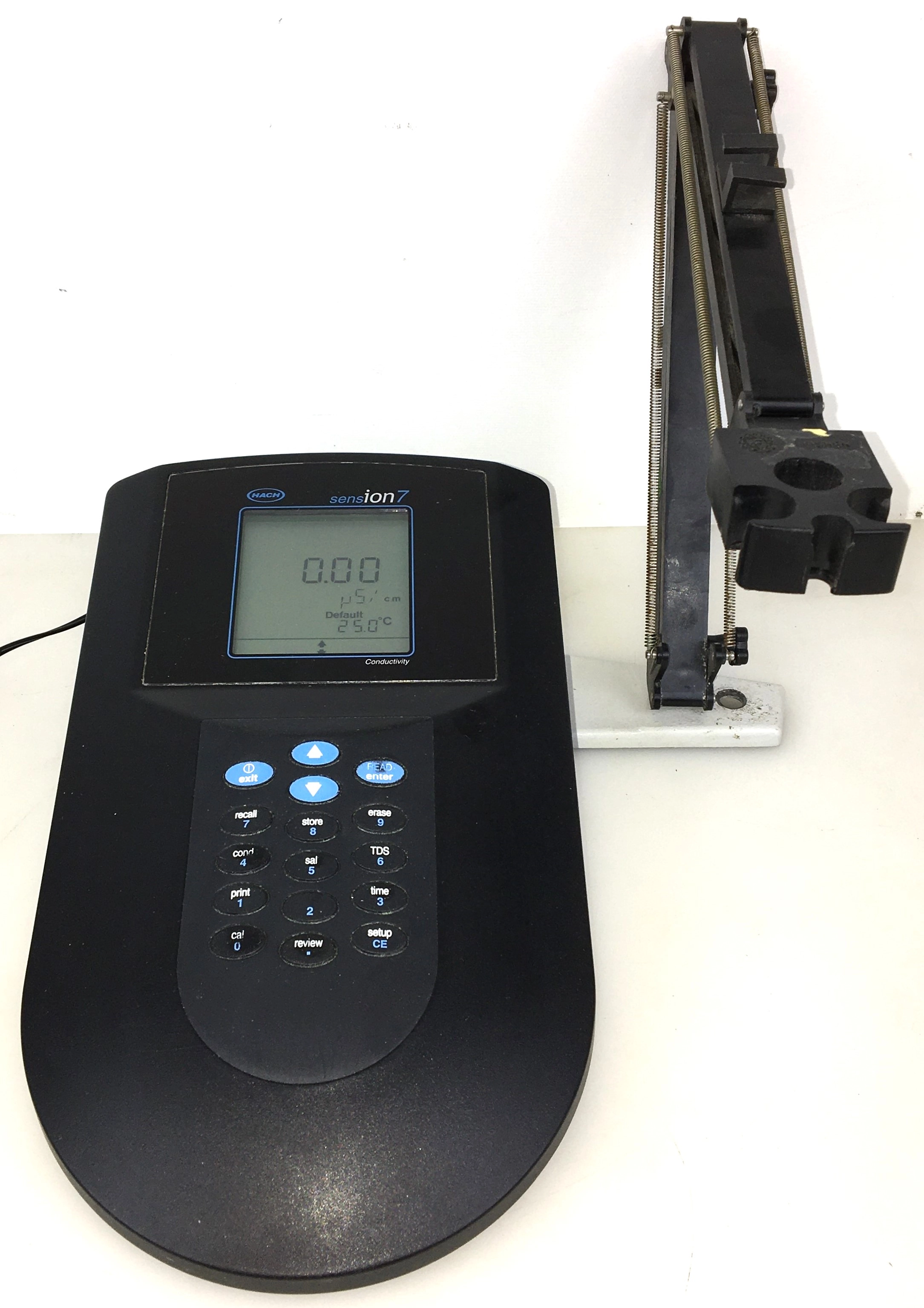 Hach SensION 7 (54500-60) Conductivity-TDS Meter with Electrode Support