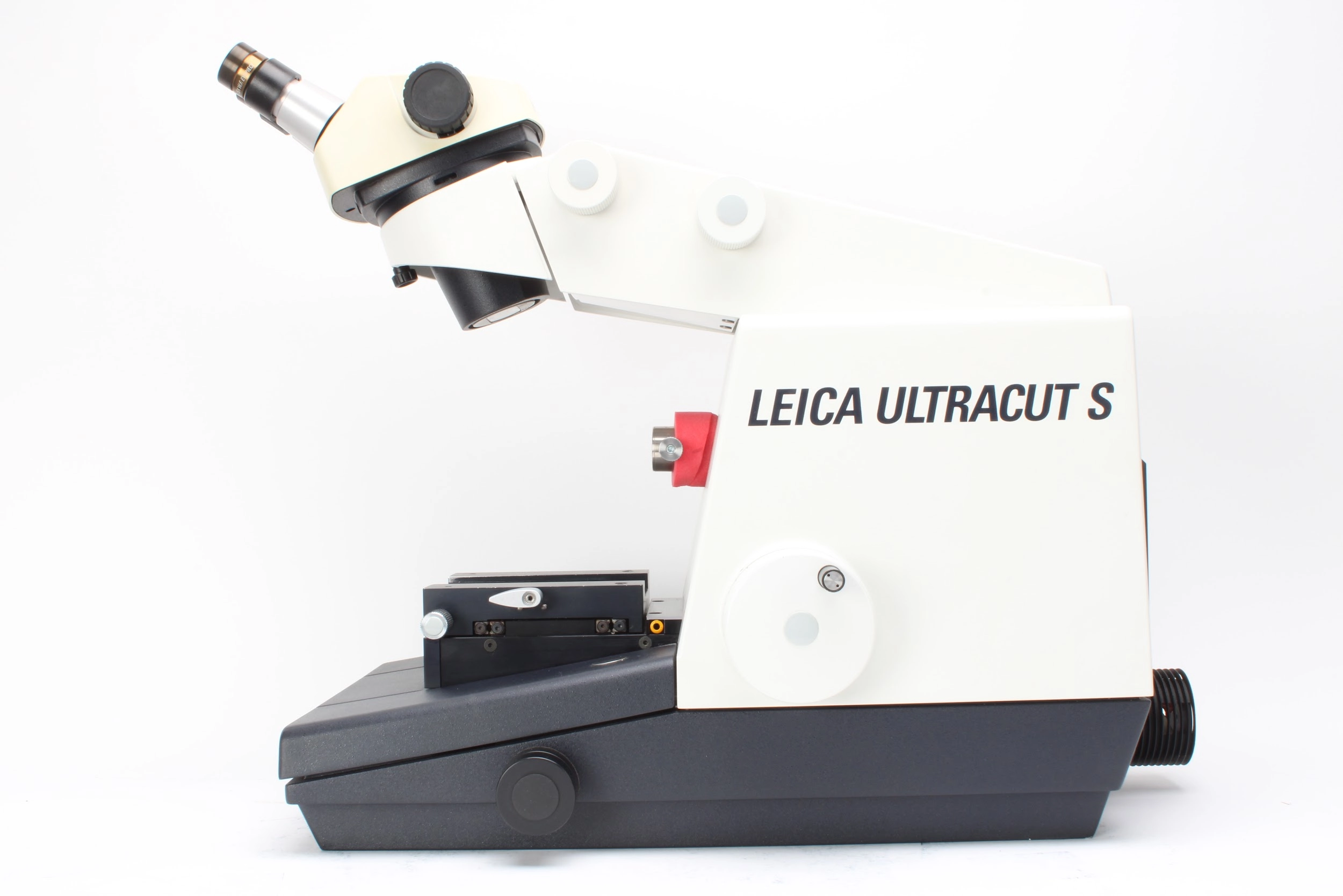 Leica AG Reichert 702501 Ultracut S Ultramicrotome With StereoZoom 6; 0.67X-4X