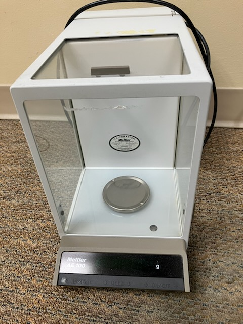 Mettler AE100 Analytical Balance / Mettler AE-100 Analytical Balance - For Sale