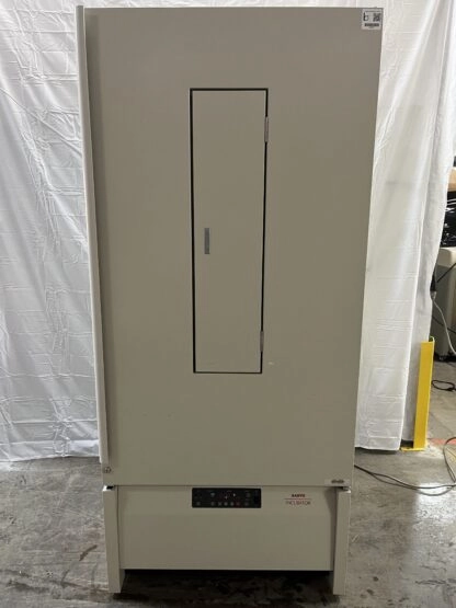 Sanyo MIR-553 Refrigerated Incubator