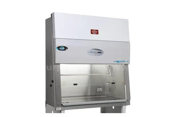 "NEW NUAIRE Class II Type A2 Biological Safety Cabinet
"